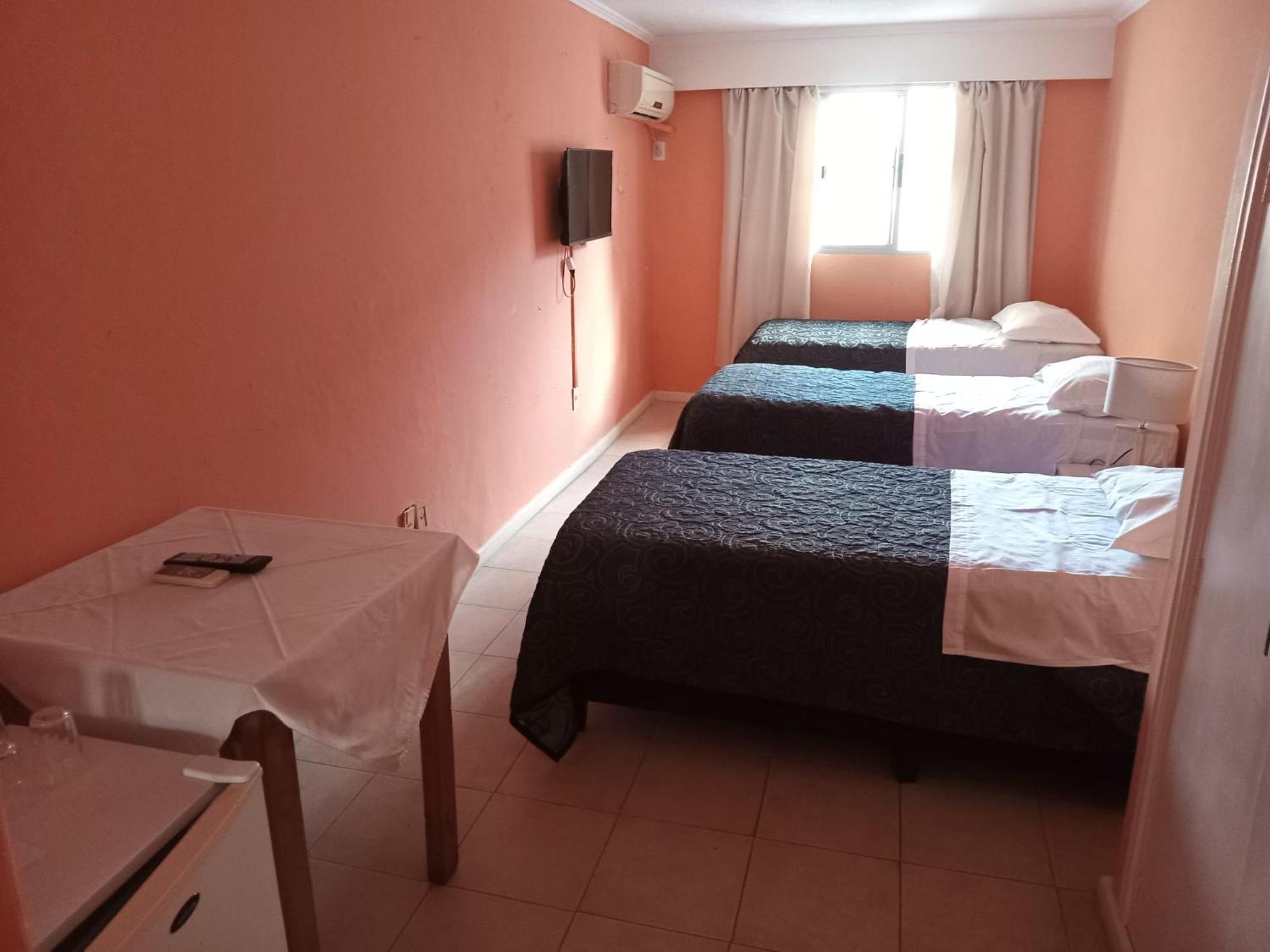 Nuevo Hotel Plaza ミナス エクステリア 写真