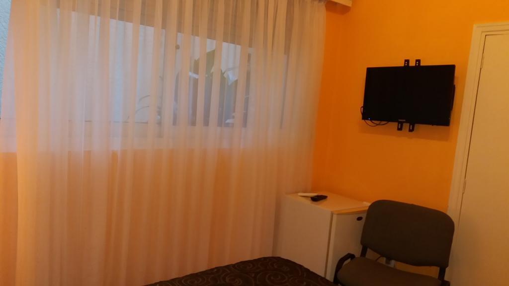 Nuevo Hotel Plaza ミナス エクステリア 写真