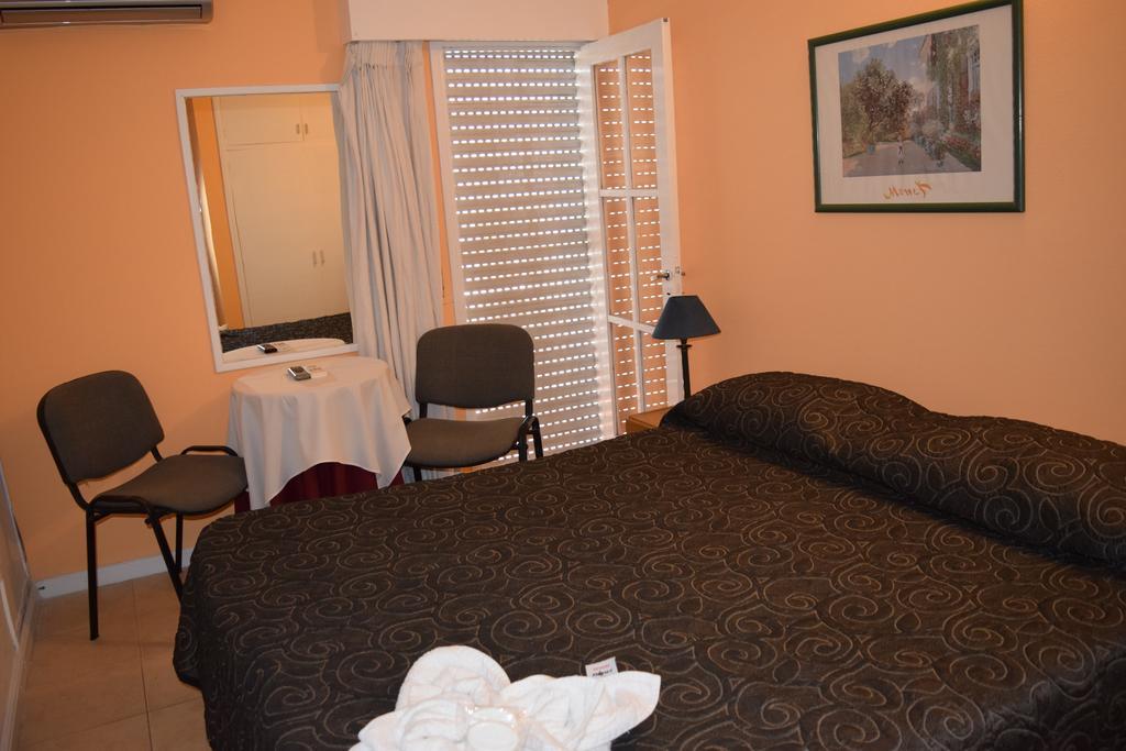 Nuevo Hotel Plaza ミナス エクステリア 写真